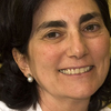 Dra. Ana María  Piñero Bustamante. Oftalmólogos en Sevilla