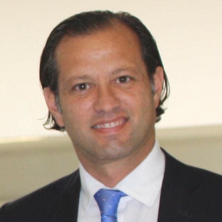 Dr. Fernando  Cabrera Bueno. Cardiólogos en Málaga